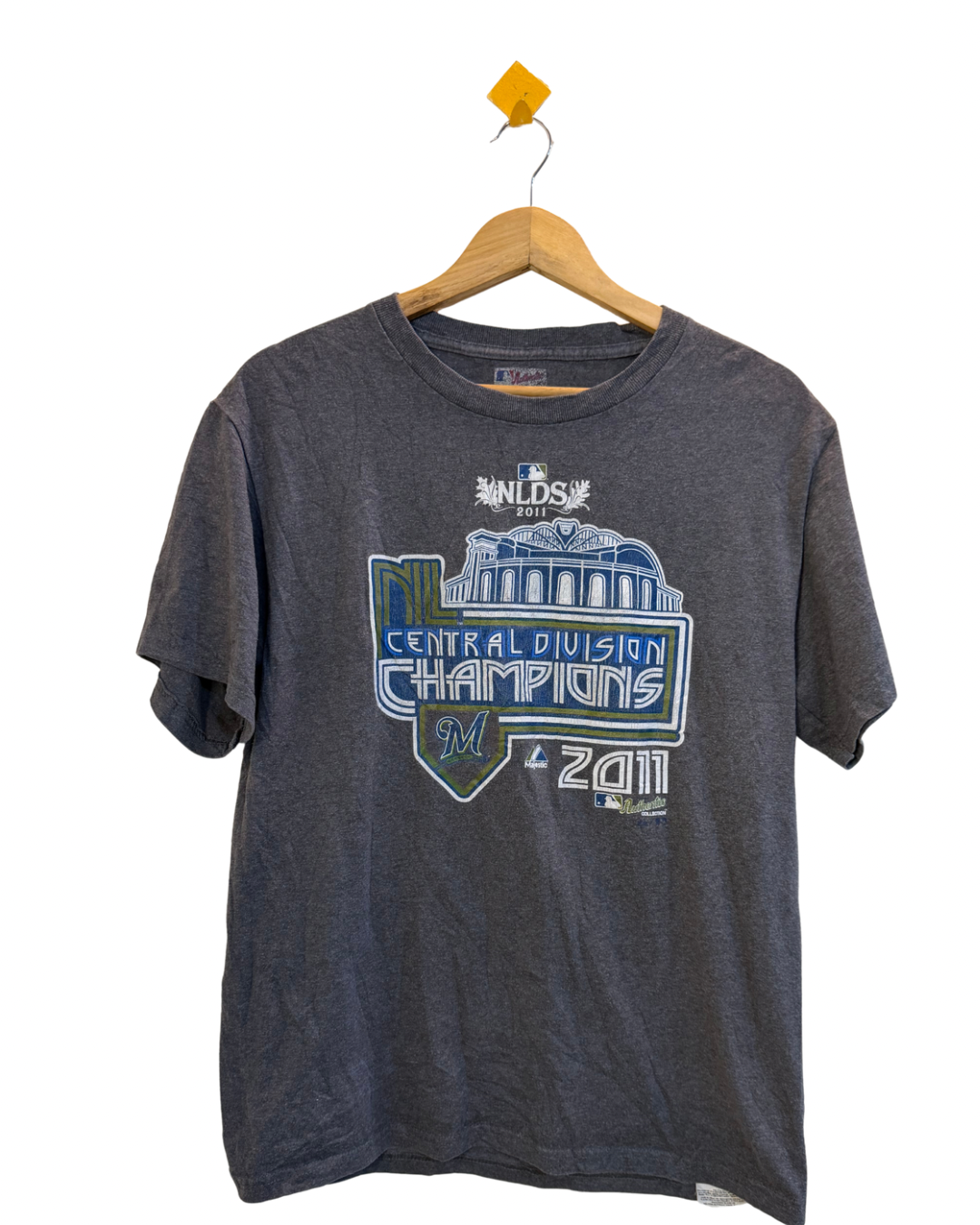 Graphic t shirt - L