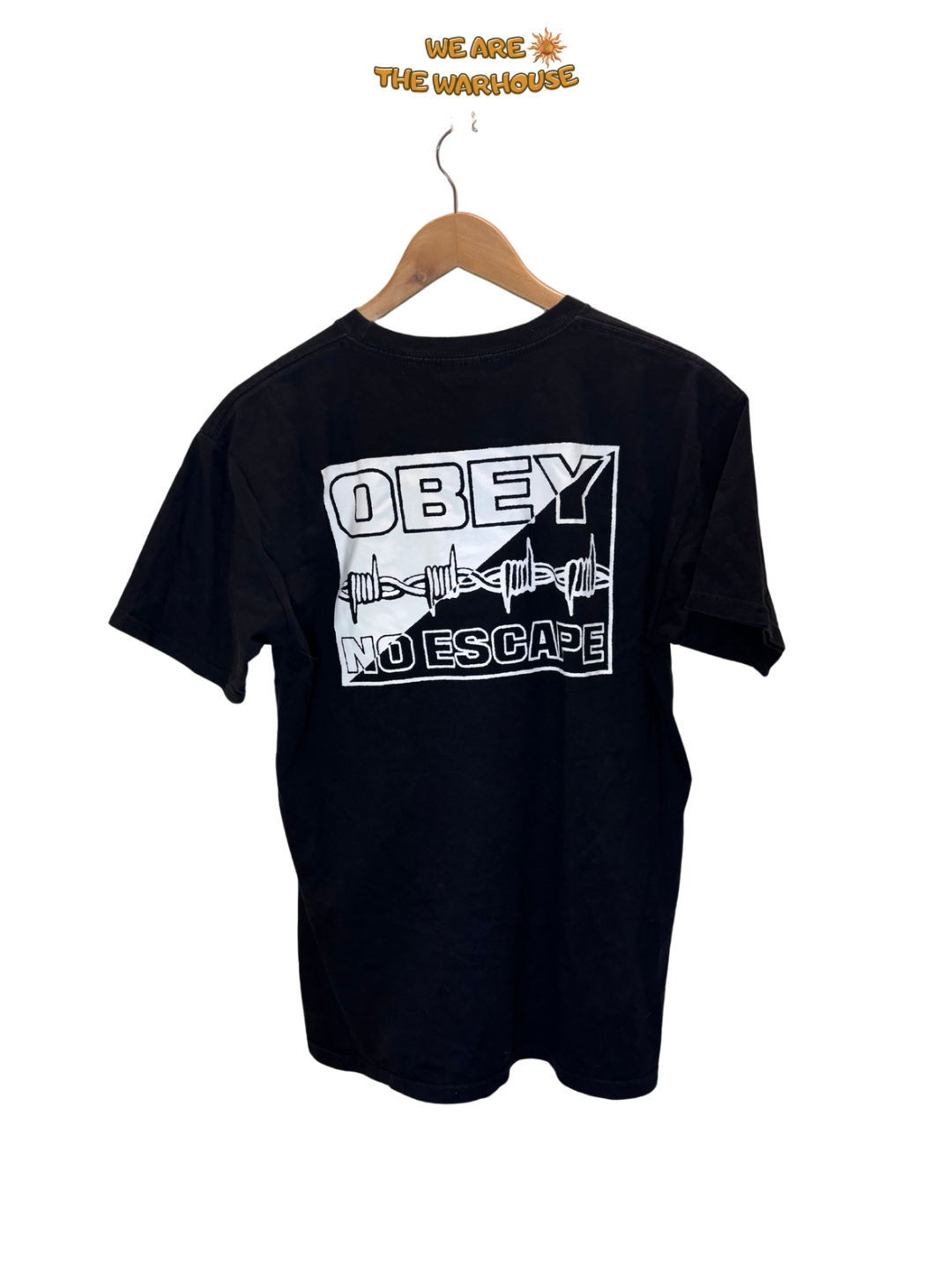 Obey T shirt - S