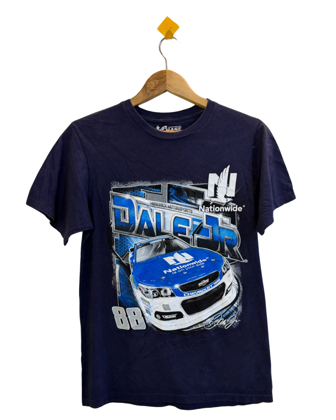 NASCAR graphic t shirt - M