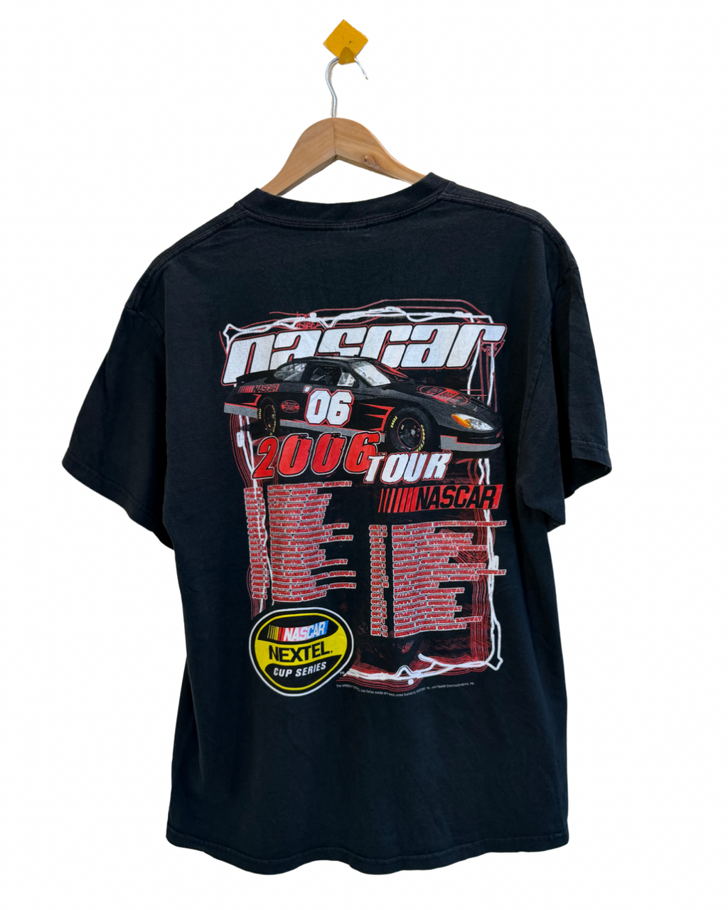 NASCAR graphic t shirt - L