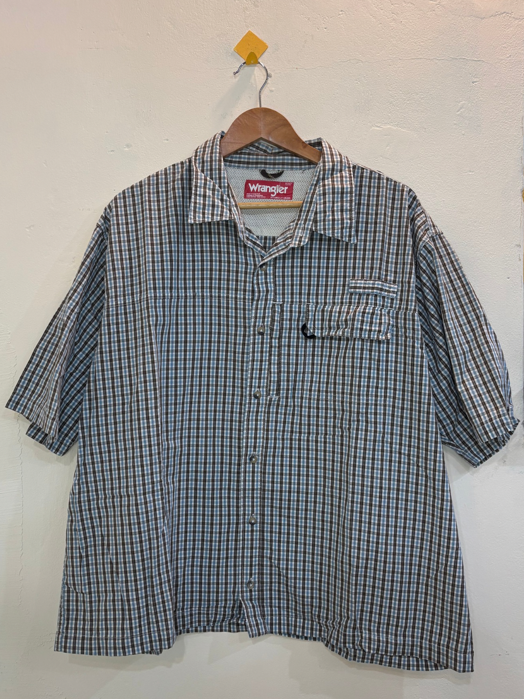 Wrangler button up - XL