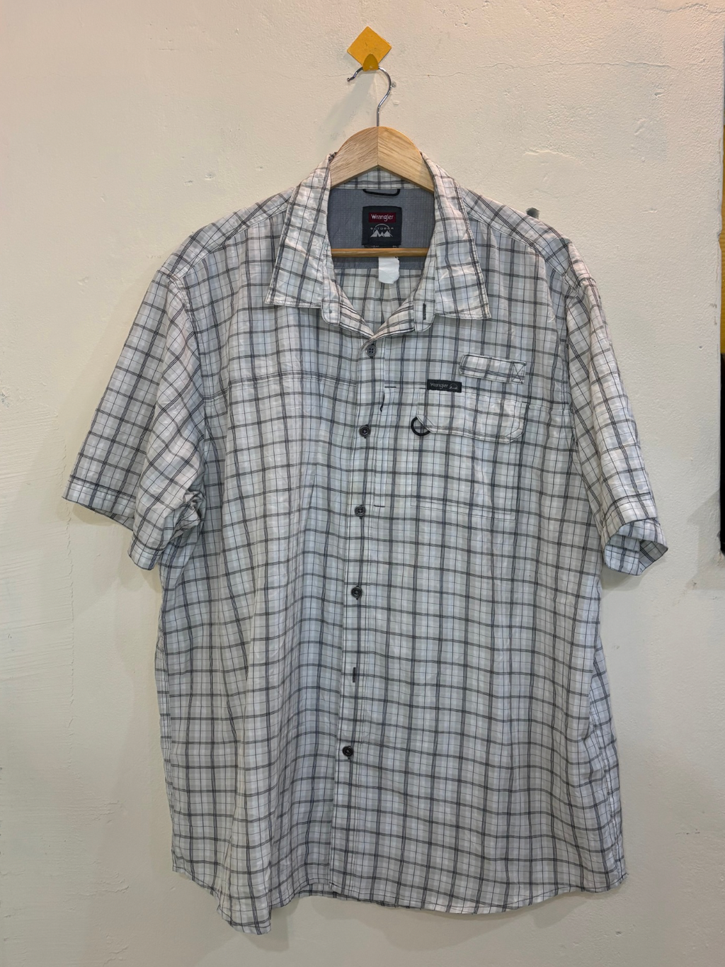 Wrangler button up - XL