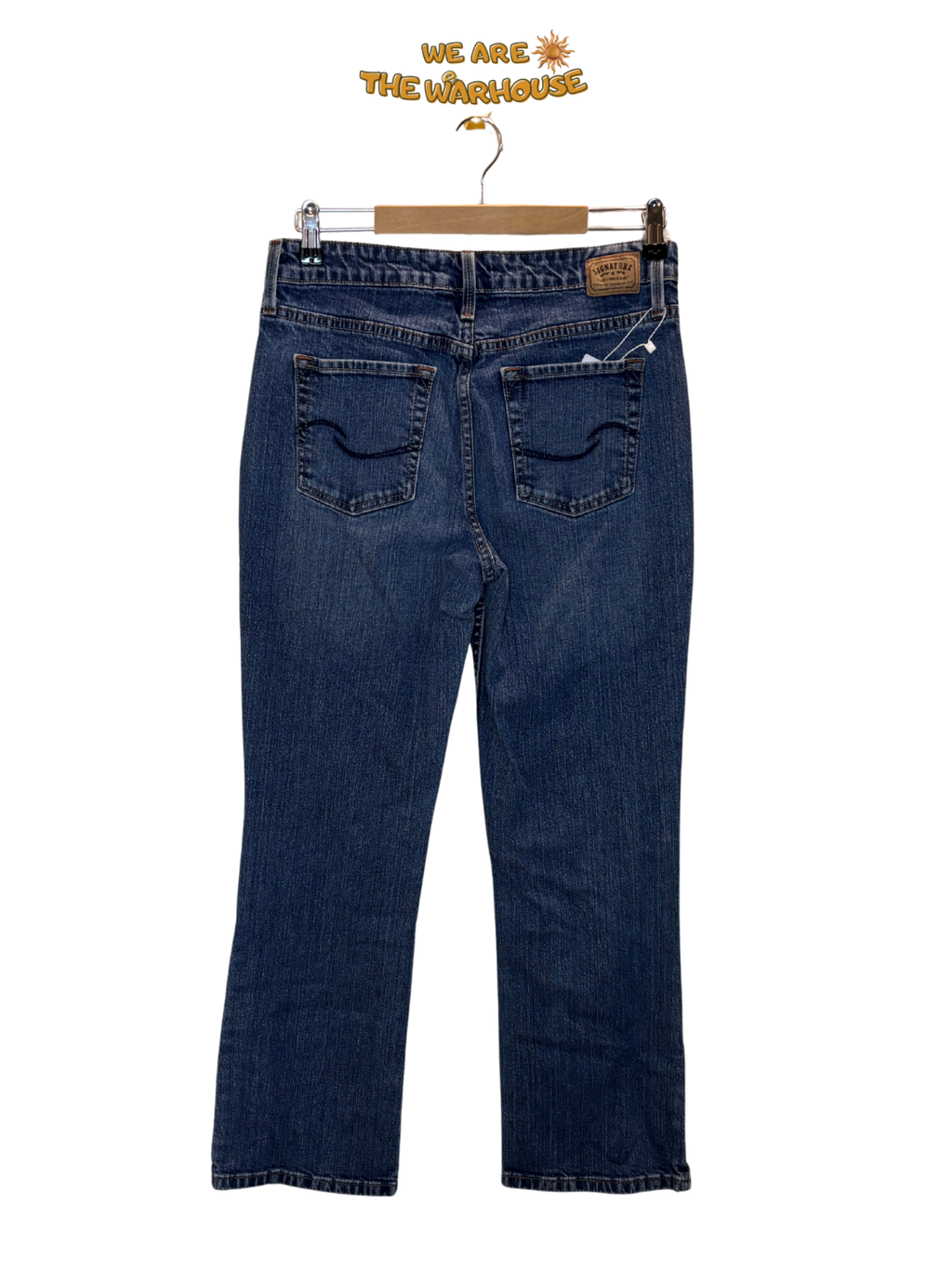 Levi’s low rise jeans - size 8