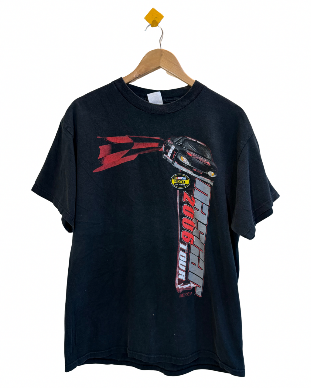 NASCAR graphic t shirt - L