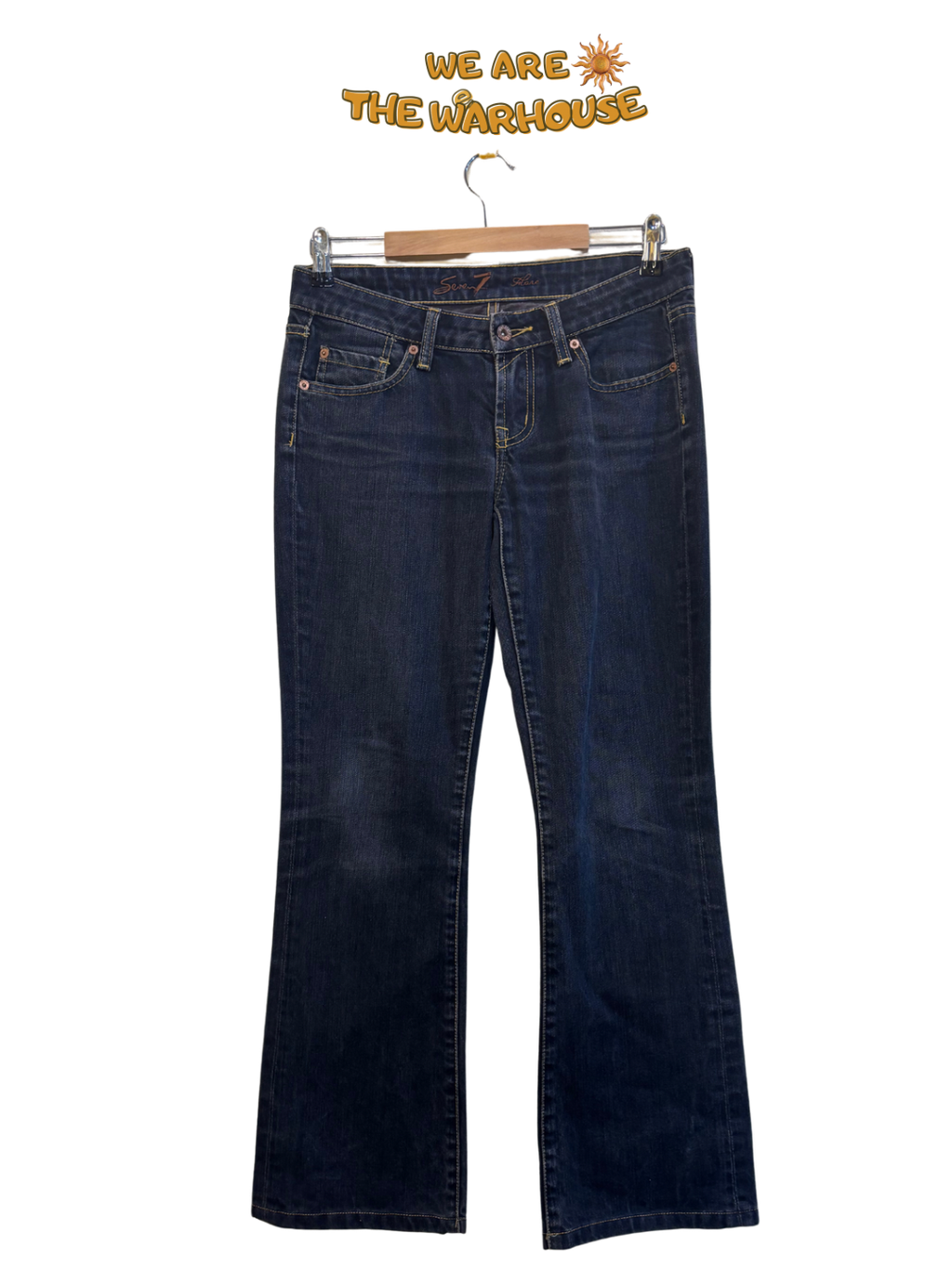 LOW RISE JEANS - W28 L30