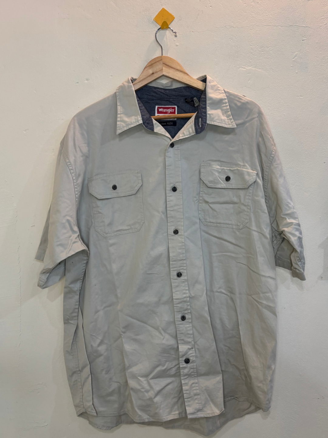Wrangler button up - XXL