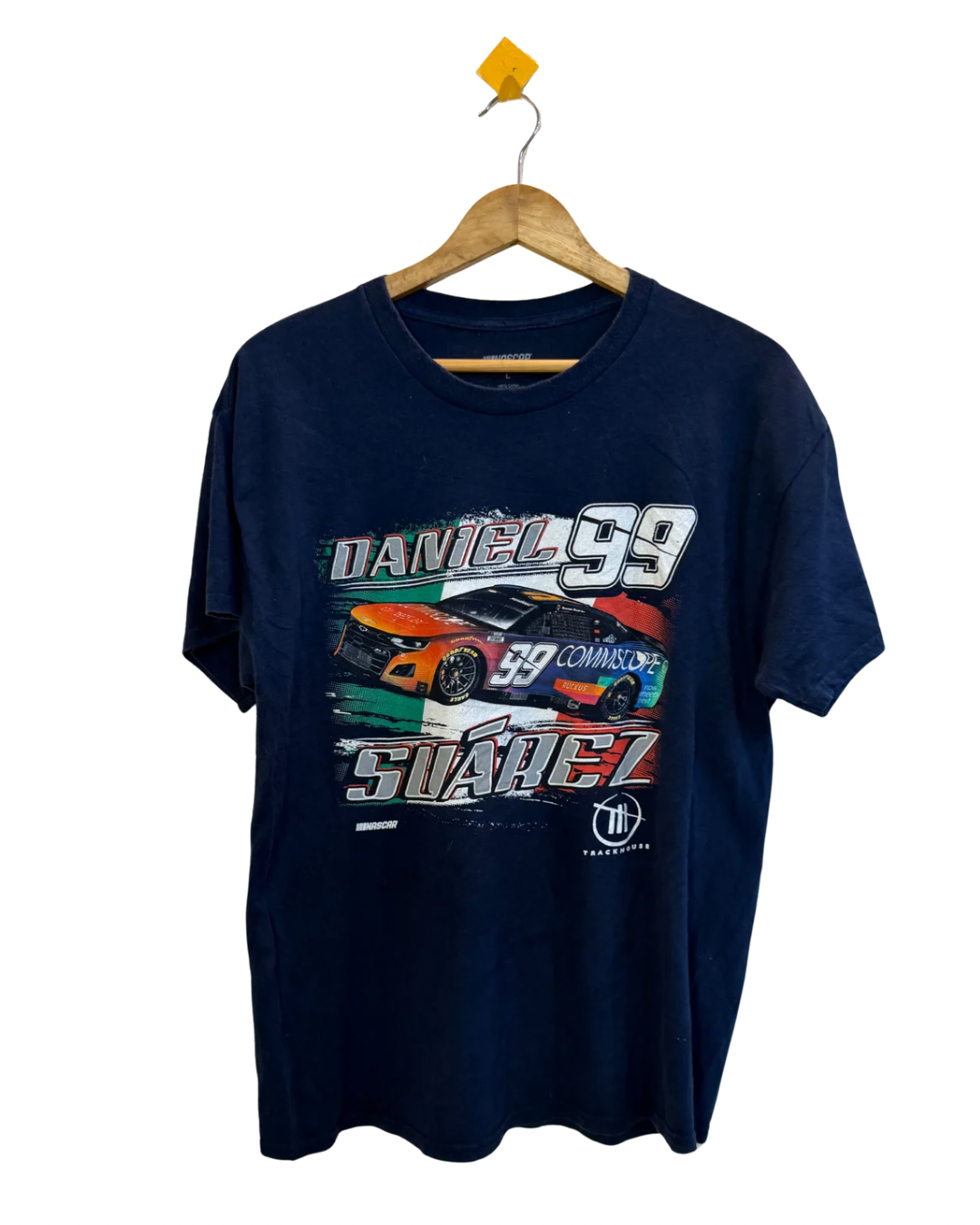 NASCAR graphic t shirt - L