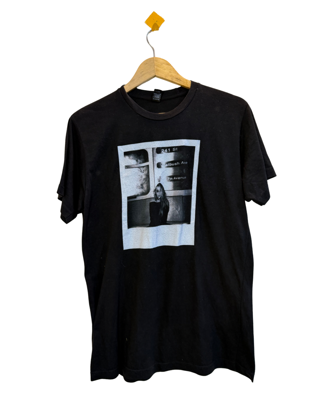 Sabrina Carpenter tour t shirt - M
