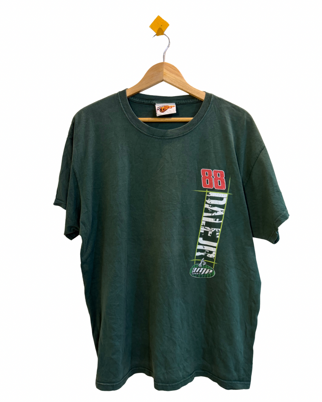 NASCAR graphic t shirt - L